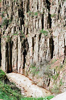 Скальная гряда над Каттасаем